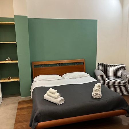 Toto House Apartment โรม ภายนอก รูปภาพ